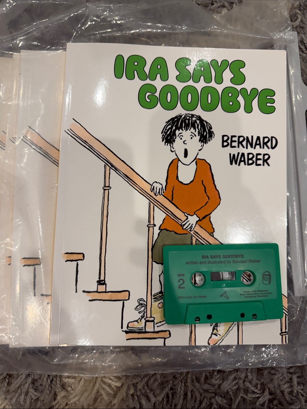 Ira Says Goodbye by Bernard Waber - Kids Learning Book with Green Cassette